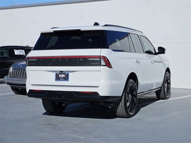 2025 Lincoln Navigator Reserve