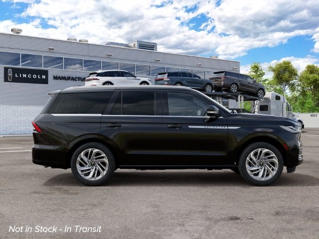 2027 Lincoln Navigator Reserve