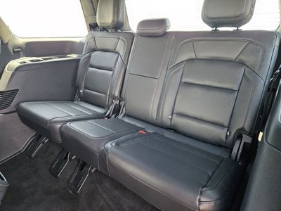 2027 Lincoln Navigator Reserve