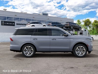 2027 Lincoln Navigator Reserve