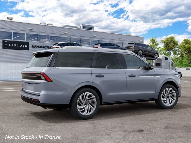 2027 Lincoln Navigator Reserve