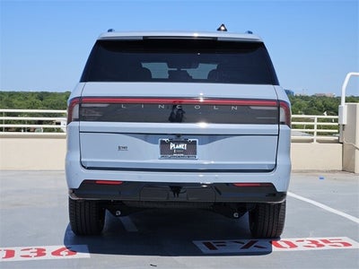 2025 Lincoln Navigator Reserve