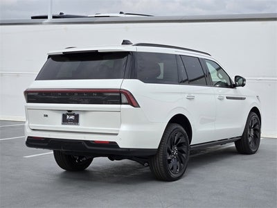 2025 Lincoln Navigator Reserve