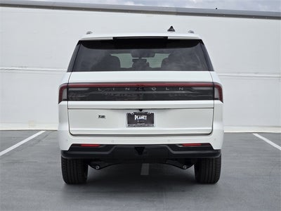 2025 Lincoln Navigator Reserve