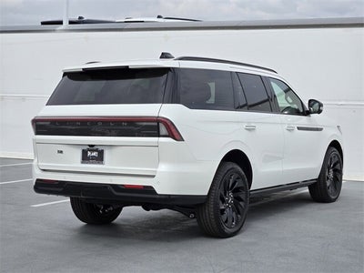 2025 Lincoln Navigator Reserve