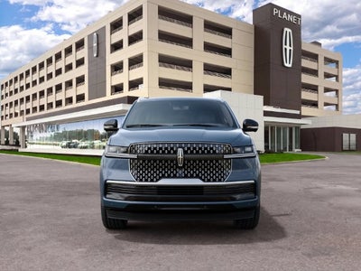 2027 Lincoln Navigator Reserve