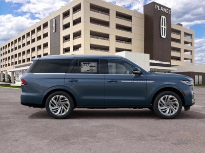2027 Lincoln Navigator Reserve