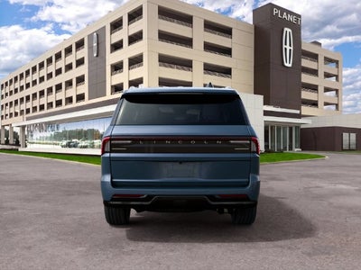 2027 Lincoln Navigator Reserve