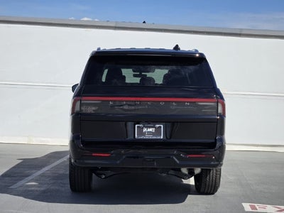 2027 Lincoln Navigator Reserve