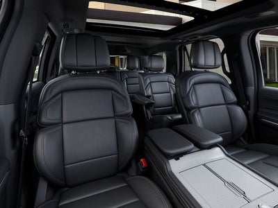 2027 Lincoln Navigator Reserve