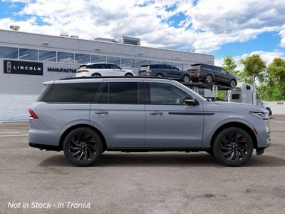 2027 Lincoln Navigator Reserve
