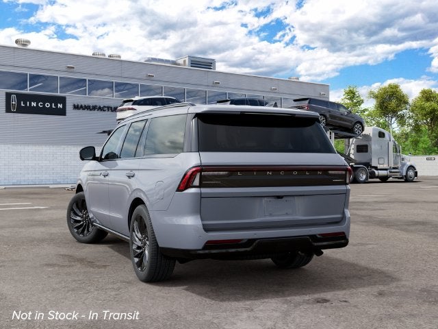 2027 Lincoln Navigator Reserve