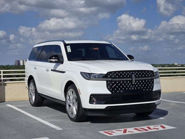 2025 Lincoln Navigator Black Label