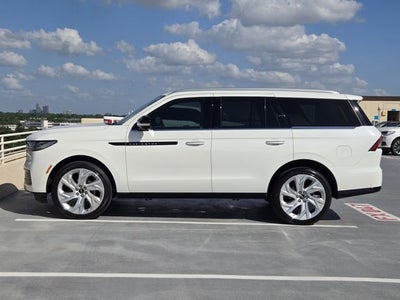 2025 Lincoln Navigator Black Label