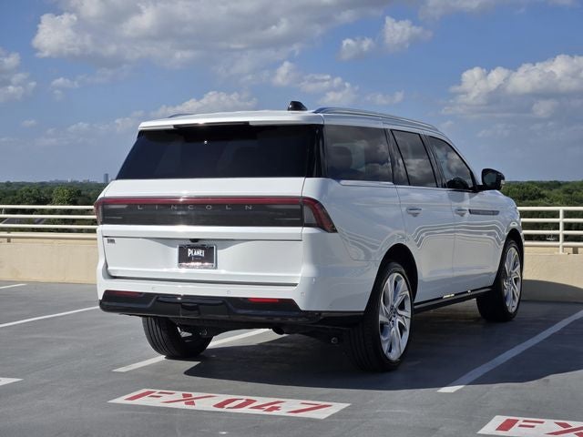 2025 Lincoln Navigator Black Label