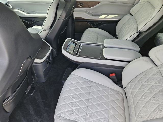 2026 Lincoln Navigator Black Label