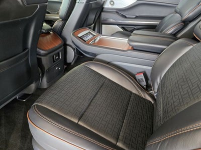 2027 Lincoln Navigator Black Label