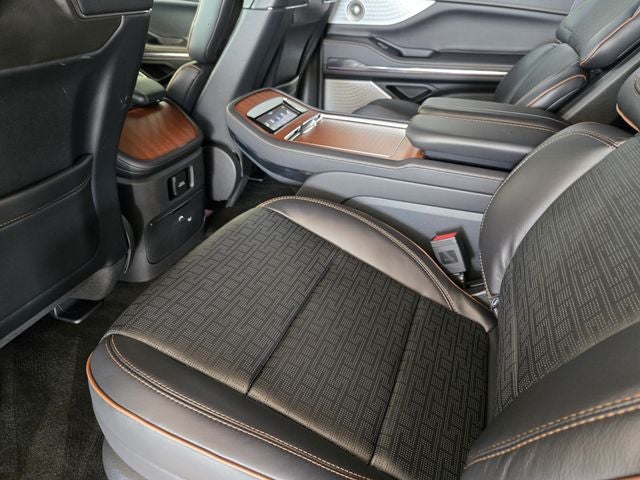 2027 Lincoln Navigator Black Label