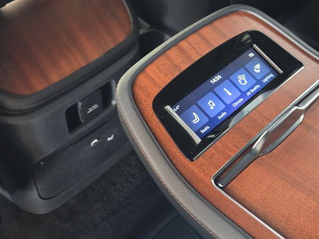 2027 Lincoln Navigator Black Label