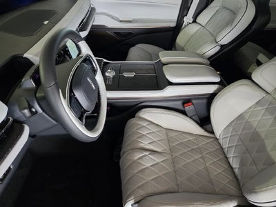 2027 Lincoln Navigator Black Label