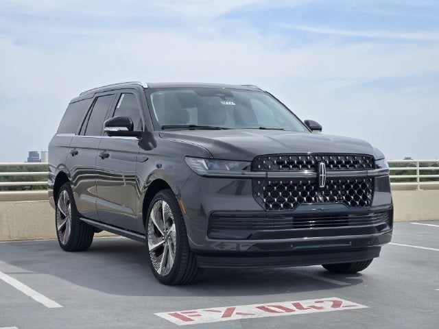 2027 Lincoln Navigator Black Label