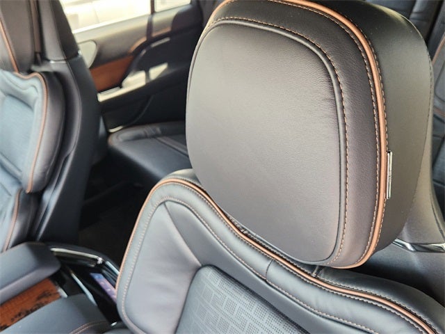 2024 Lincoln Navigator Black Label