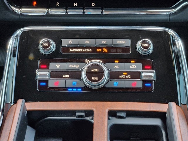 2024 Lincoln Navigator Black Label