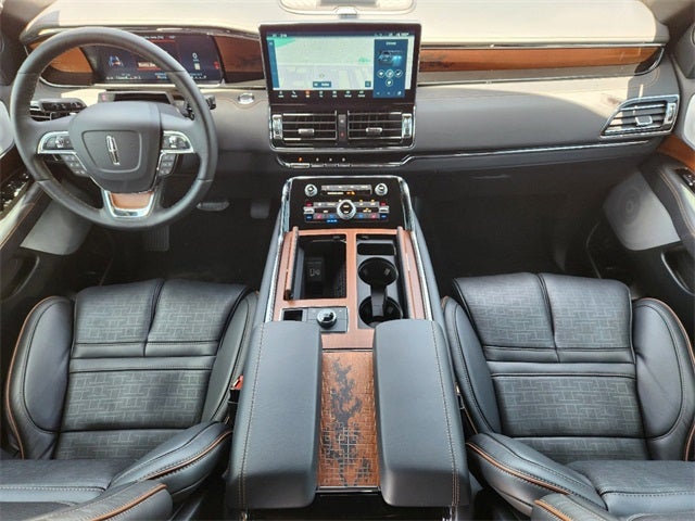2024 Lincoln Navigator Black Label