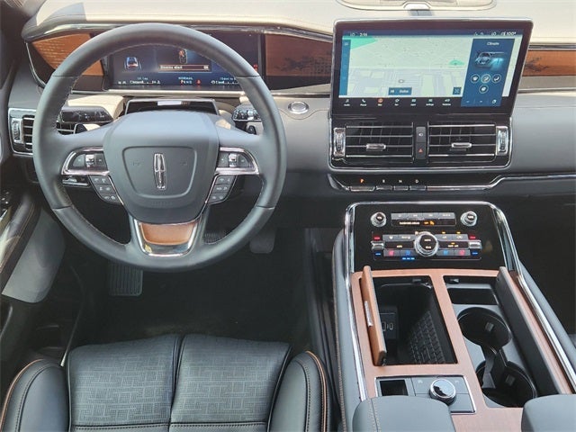 2024 Lincoln Navigator Black Label