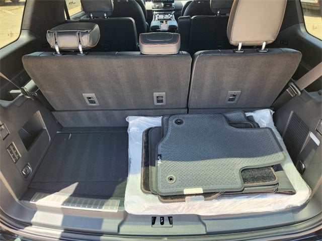 2024 Lincoln Navigator Black Label