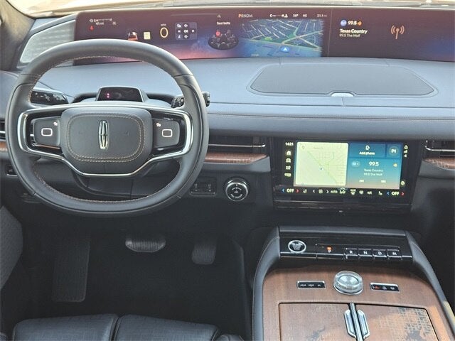 2025 Lincoln Navigator Black Label