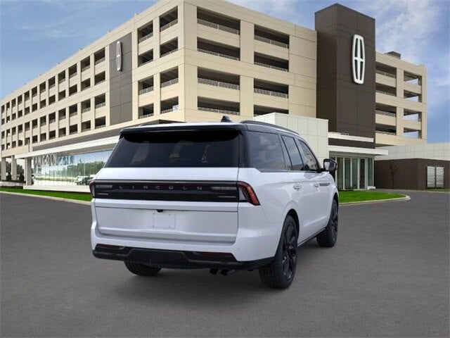 2025 Lincoln Navigator Black Label