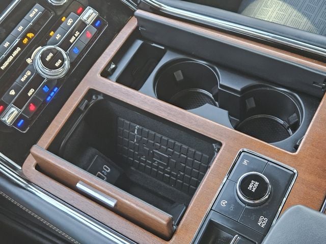 2023 Lincoln Navigator Black Label