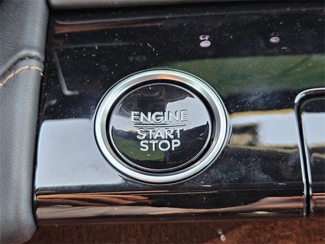 2025 Lincoln Navigator Black Label