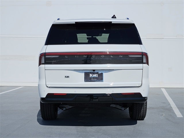 2025 Lincoln Navigator Black Label