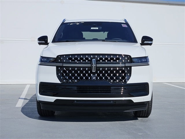 2025 Lincoln Navigator Black Label