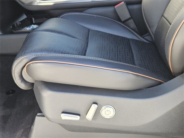 2025 Lincoln Navigator Black Label