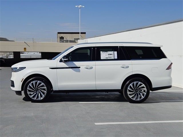 2025 Lincoln Navigator Black Label