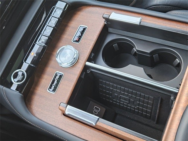 2025 Lincoln Navigator Black Label