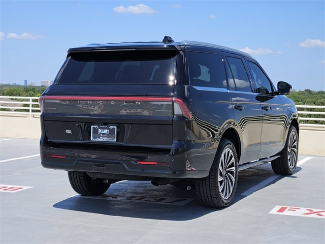 2025 Lincoln Navigator Black Label