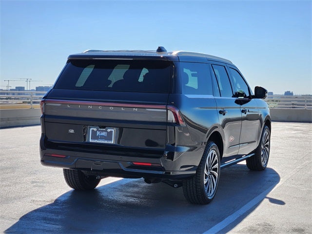 2025 Lincoln Navigator Black Label
