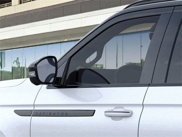 2025 Lincoln Navigator Black Label