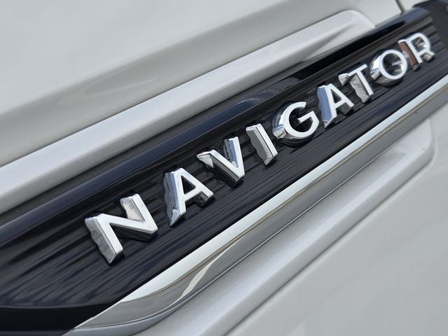 2024 Lincoln Navigator Black Label