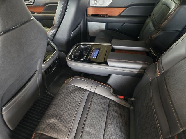 2024 Lincoln Navigator Black Label