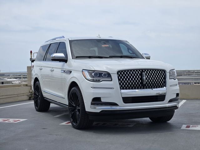 2024 Lincoln Navigator Black Label