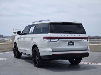 2024 Lincoln Navigator Black Label