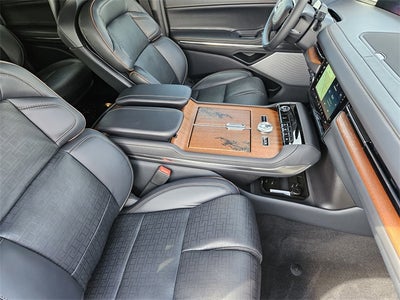 2025 Lincoln Navigator Black Label