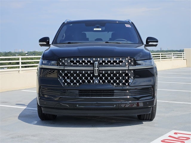 2025 Lincoln Navigator Black Label