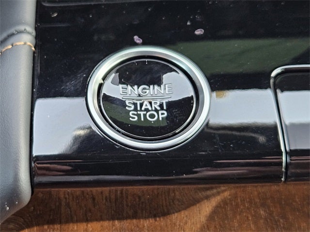 2025 Lincoln Navigator Black Label