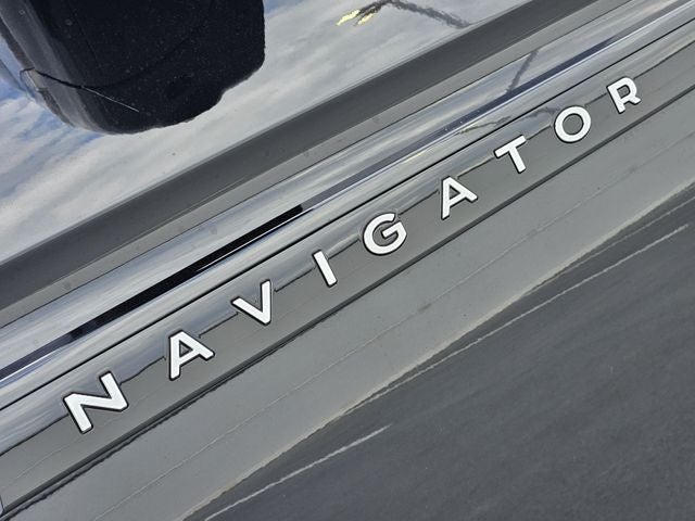 2027 Lincoln Navigator Black Label